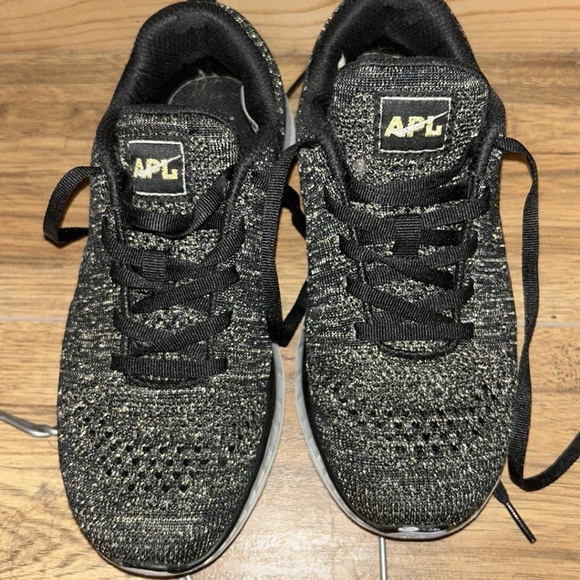 APL runners - Picture 1 of 1